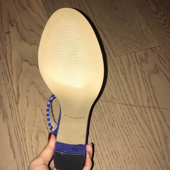 Sandals - Picture 5 of 6